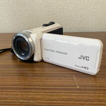 管S240425 9 ★☆ JVC WATER PROOF ビデオカメラ GZ-B800-W ホワイト ☆★_画像1