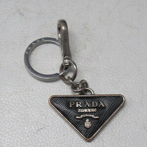 ◆S2.PRADA プラダ 三角ロゴ 三角プレート チャーム キーリング キーホルダー/中古の画像1