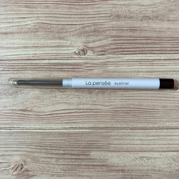 La pensee eyeliner オートマティック アイライナー ペンシル N ブラウン