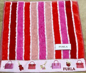 FURLA フルラ タオルハンカチ ハンカチ タオル ピンク×赤 ストライプ バッグや服飾小物等の可愛い刺繍 肌触りの良いタオル地 ハンドタオル