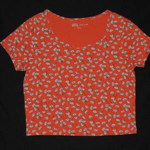 ☆PAUL&JOEの花プリントいっぱいショート丈赤系半袖Tシャツ☆Lサイズ☆UT☆の画像1