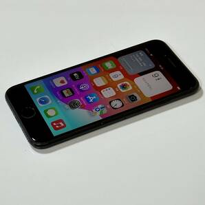 SIMフリー iPhone SE (第2世代) ブラック 64GB MHGP3J/A バッテリー最大容量93％ アクティベーションロック解除済の画像6