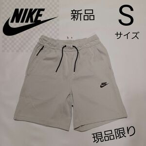 NIKE　ナイキ NSW ニット ライトウェイト ショート　Sサイズ