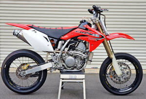 CRF150R　ロード仕様　ロードレースのトレーニングに　Motard　OUTEX　アウテックス