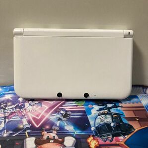 ニンテンドー3DSLL ホワイト