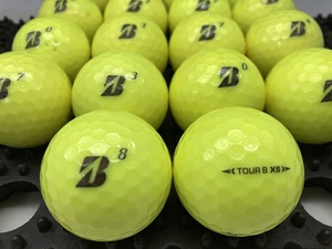 Q296【人気】ブリヂストン BRIDGESTONE TOUR B XS 2022年モデル イエロー 18個【B級ランク】【ロストボール】