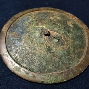 古鏡 直径15.2cm 重量249g 青銅鏡 銅鏡 古代 日本 朝鮮 韓国 中国 美術 唐物 銅製 手鏡 古美術品 骨董 時代物の画像4