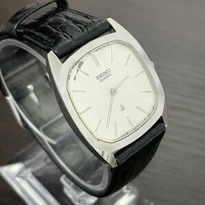 SEIKO クオーツ QZ 6020-5220 シルバー文字盤  クオーツ 黒レザーベルト 腕時計 電池切れの画像2