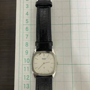 SEIKO クオーツ QZ 6020-5220 シルバー文字盤  クオーツ 黒レザーベルト 腕時計 電池切れの画像8