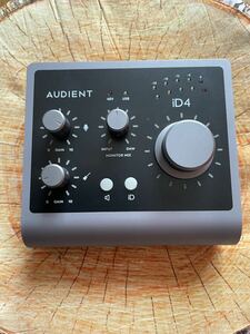 Audient iD4mkII 