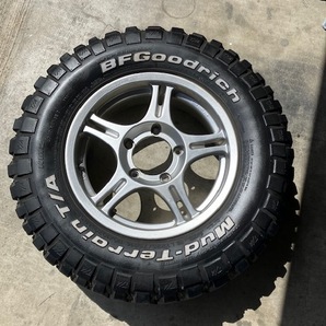 bfグッドリッチ マッドテレーン BF Goodrich 225/75r16 castec キャステック  ジムニー スペアタイヤセット１本の画像1