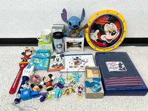 A444　Disney　ディズニー　グッズ　大量　まとめ売り　タオル　マグカップ　タンブラー　ストラップ　時計　他　ミッキー　スティッチ