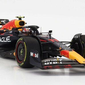 Minichamps 1/18 2022年シンガポールGP 優勝モデル オラクル レッドブル レーシング RED BULL - F1 RB18 TEAM ORACLE RED BULL RACINGの画像4