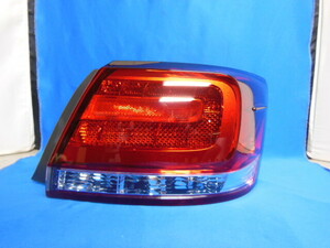  prompt decision Premio NZT260 ZRT260 ZRT261 ZRT265 latter term right tail lamp 20-461 812403