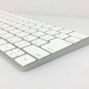 〇Apple 純正 Magic Keyboard A1644 日本語（JIS）ワイヤレスキーボード 動作品の画像6