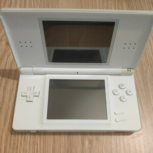 任天堂 DS Lite（動作品、美品）