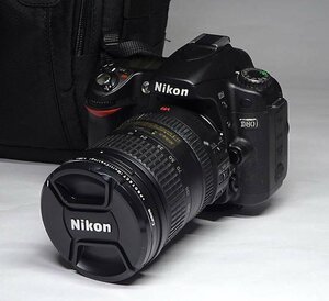 緑屋Re■ Nikon　D80　デジタル一眼　AF-S 1-200㎜ f/3.5-5.6　動作未確認　ニコン　t/km/9-2781/25-2#80