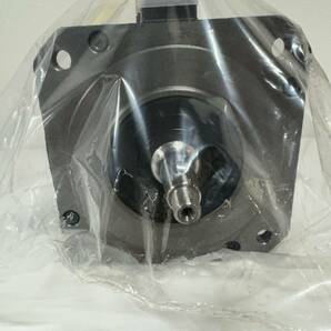 新古品 FANUC αiS 8/4000-B サーボモータ A06B-2235-B605（ファナック）の画像8