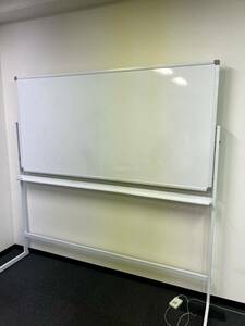  white board plus made white . line entering pen tray 90 centimeter ×180 centimeter 