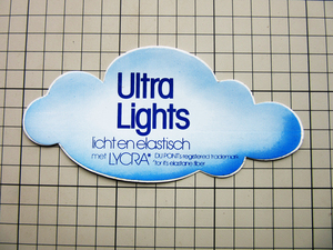 2717 【即決・定額・同梱包可能】★ DU PONT Ultra Lights ◆デュポン　雲の形　ユニーク　超軽量☆ヴィンテージ ステッカー ☆ ◆ 