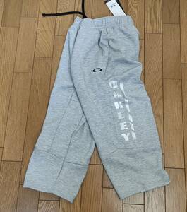 (物28) 定価7,150円　新品　オークリー　クロップドパンツ　7分丈パンツ　FOA402968　グレー　メンズXL