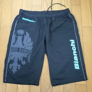 （物32）定価12,100円　ビアンキ　Bianchi　ショートパンツ　JP191S1602　紺　ネイビー　メンズM