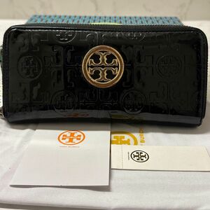 未使用に近い！　トリーバーチ　TORYBURCH 財布　長財布　ラウンドファスナー