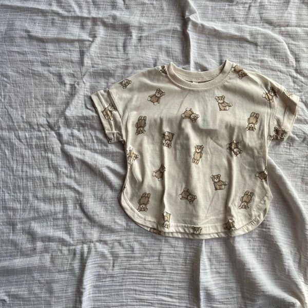 新品未使用 くま柄 カットソー Tシャツ 半袖 韓国こども服風 90 95