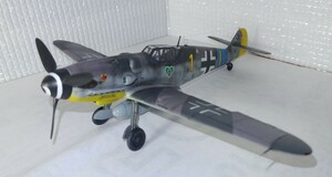 エデュアルド　1/48 メッサーシュミットbf-109G-6 完成品