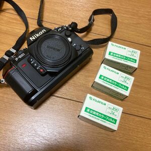 値下げ　カメラ 　NIKON (ニコン) F-501 ボディ　フィルムセット　3本　ジャンク品