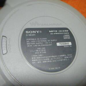 ●SONY ソニー CDウォークマン D-NE241●の画像4