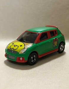 トミカ　スズキ　スイフト　ポン・デ・ライオン・クリスマスバージョン　ミスタードーナツ　TOMICA　同梱可 SUZUKI SWIFT (Ecrz_silvr)