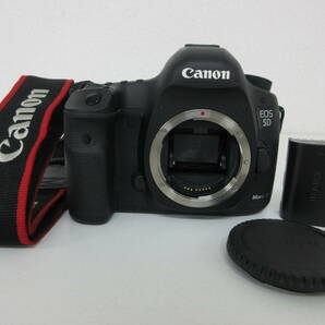 中古 カメラ Canon キャノン EOS 5D DS126321 Mark III ボディ デジタル 一眼レフ ※動作未確認 ／Tの画像1