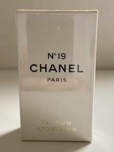 B4D519◆新古品◆ シャネル CHANEL NO19 パルファム 香水 ミニ香水 1/3 FL OZ 10ml