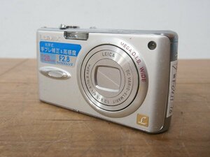 ☆【1F0411-16】 Panasonic パナソニック コンパクトデジタルカメラ DMC-FX01 LUMIX デジカメ バッテリー付き ジャンク