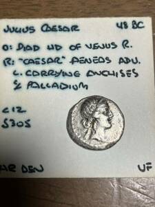 古代ローマ　デナリウス銀貨　48BC ユリウスカエサル　3.6g 美品
