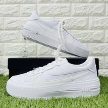 即決 ナイキ エアフォース1 プラットフォーム トリプルホワイト NIKE WMNS AIRFORCE 1 PLT.AF.ORM AF1 白 厚底 27.0cm 送料込み DJ9946-100_画像4