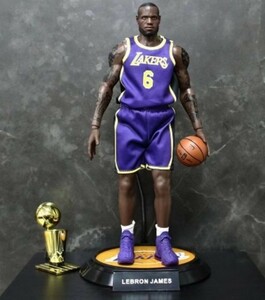 ☆新品　1/6　レブロン・ジェームズ　アクションフィギュア　レイカーズ　NBA　パープルユニフォーム　エンターベイ等に　WANSHENG