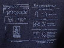 18年製 パタゴニア プリント 半袖 Tシャツ レディース М / Patagonia アウトドア グラフィック ステッカー レスポンシビリティー ネイビー_画像4