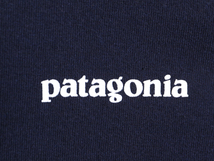 18年製 パタゴニア 両面 プリント 長袖 Tシャツ メンズ XL / 古着 Patagonia アウトドア ロンT ロングスリーブ ロゴT P6 バックプリント 紺_画像4