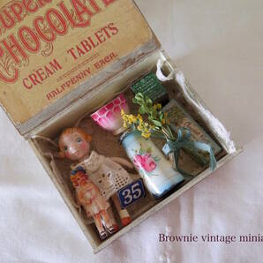 小さくて可愛いもの＊vintage miniature＊お人形さんのおもちゃ＊パリの蚤の市＊パリアンドール＊ブロカントセット＊薔薇ケトルの画像1