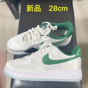 NIKE W AIR FORCE 1 07 ESS ナイキ エア フォース ワン　28cm