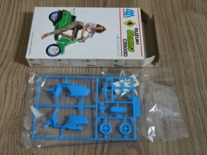 ヨーデル スズキ ジェンマ スクーター 原動機付自転車 プラモデル 4 YODEL 1/24 SUZUKI Gemma CS50GD Scooter Plastic Model CB-1006-100