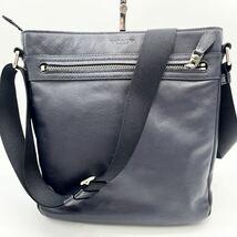 1円 【美品】 COACH コーチ チャールズ ショルダーバッグ メッセンジャー ヘリテージ メンズ ビジネス レザー 本革 ブラック ブランド_画像2