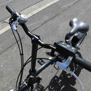 1円～SUISUI 折り畳み電動自転車 新しいリチウムバッテリー 24V 10Ah SHIMANO 6速 20インチ 黒色 動作確認済 4301の画像3