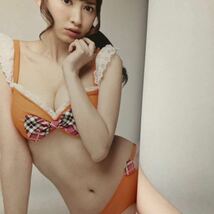 ★本テレビ【よりぬきメグたん 小嶋陽菜 こじはる主演】AKB 水着 下着アイドル グラビア 写真集 女性 セミヌード コジハル 表紙裏小破れ甚_画像7