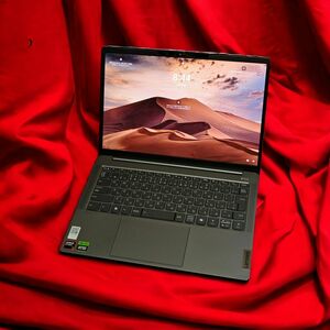 IdeaPad Pro 5 Gen 9 14型 Ryzen7 8845HS/16GB/512GB/GeForece3050　極美品