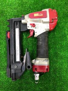 【中古品】★MAX(マックス) 常圧ステープル用釘打機 TA-225/425J (4238257)　/　ITJ7UY08QSFK