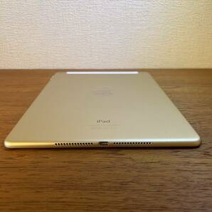 Apple iPad Air2/32GB/SIMフリー/Wi-Fi+Cellular/ゴールド④の画像8