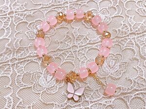 1 jpy ~. postage 84 jpy! including in a package OK! reservation 2 week **[ hand made bracele ]* cut glass beads * butterfly .* glass charm * light pink *1*